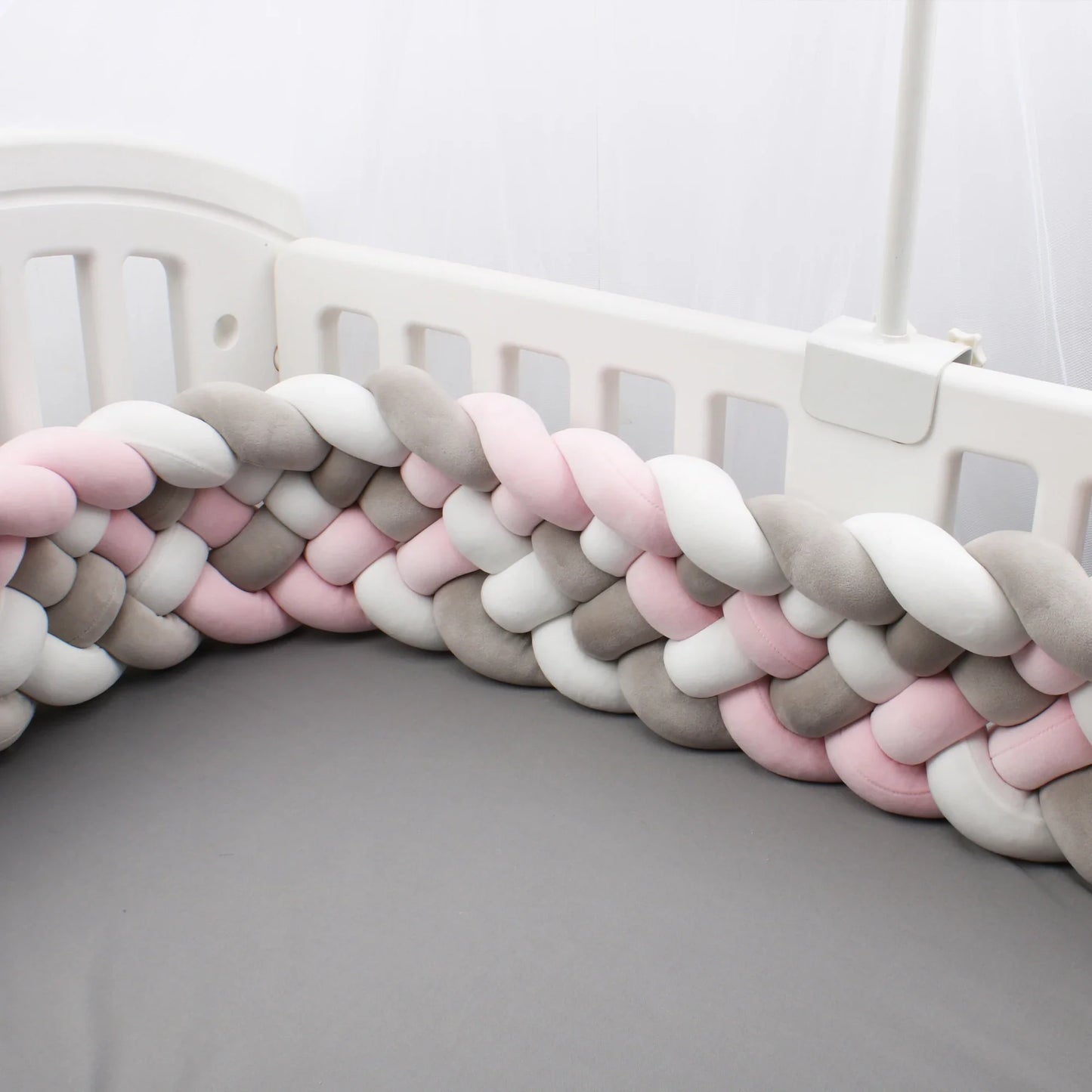 Tour de Lit Tressé - BraidedSafe™ - Gris, Rose & Blanc